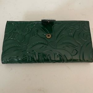 New Patricia Nash wallet